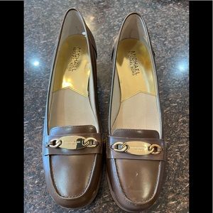 Michael Kors used brown  Leather Loafers size 8.